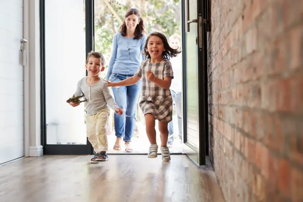 maison basse consommation - Ouveo menuiseries